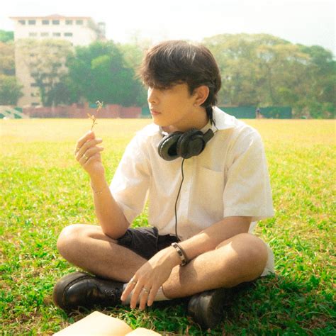 ralph william datoon age|Dilaw (song) .